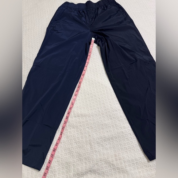 Athleta Rise Pant NWT in Navy - Picture 10 of 12